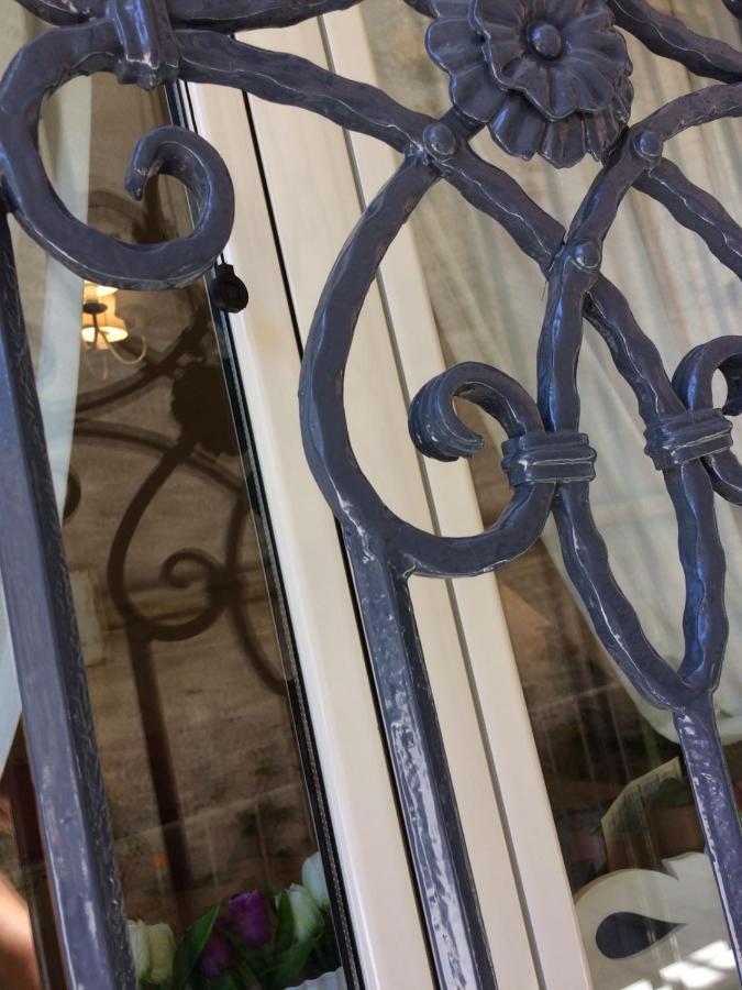 Romantica Casa A Taormina Exterior photo